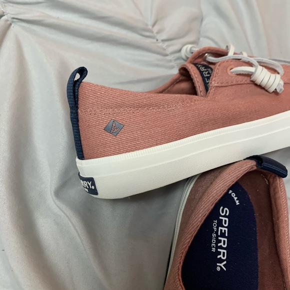 Shoes - Picture 3 of 5